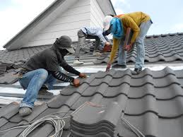 Best Roof Coating and Sealing  in Guttenberg, IA